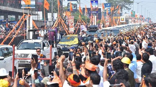 PM Modi in Udupi roadshow